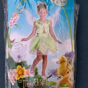 Girls Tinkerbell Costume with Wings!